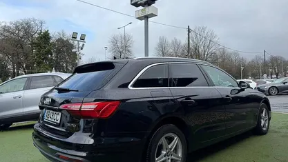 Usado Audi A4 Advanced 163 HP (119 kW) 2020 Carrinha