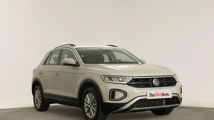 Usado 2025 VW T-Roc Life SUV | € 25.490 (Preço justo)