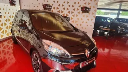 Preto Usado 2014 Renault Scénic III Bose Edition Monovolume | € 11.499 (Bom preço)