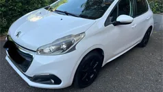 Usado 2015 Peugeot 208 Citadino | € 7.900 (Preço justo)