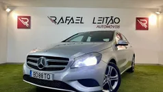 Cinza Usado 2012 Mercedes A180 Style Citadino | € 13.750 (Preço justo)