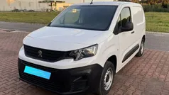 Branco Usado 2021 Peugeot Partner Monovolume | € 16.750 (Preço justo)