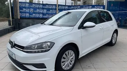 Usado VW Golf VII Business 115 HP (84 kW) 2019 Branco