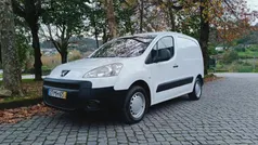 Branco Usado 2011 Peugeot Partner Monovolume | € 7.990 (Preço justo)