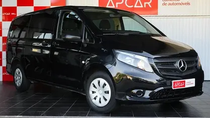 Usado 2019 Mercedes Vito Van | € 28.990 (Bom preço)