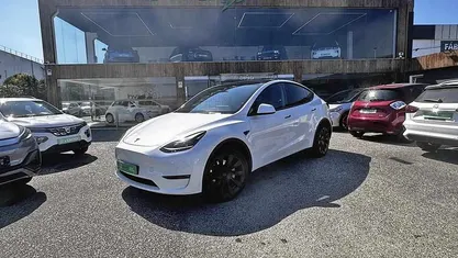 Usado Tesla Model Y 378 kW (514 HP) 2022 Branco SUV
