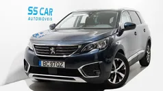 Azul Usado 2018 Peugeot 5008 Allure Monovolume | € 16.400 (Preço justo)