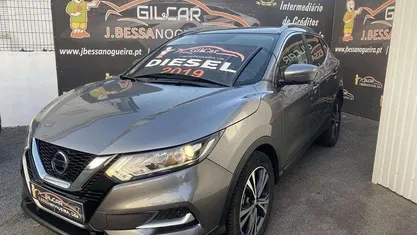 Cinzento Usado 2019 Nissan Qashqai SUV | € 19.990 (Preço justo)