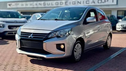 Usado Mitsubishi Space Star 71 HP (52 kW) 2020 Cinza Citadino