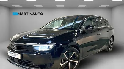 Usado 2023 Opel Astra Elegance Sedan | € 21.950 (Preço justo)