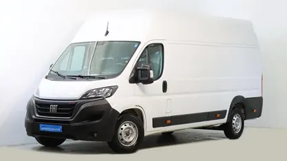 Branco Usado 2023 Fiat Ducato Van | € 28.900 (Bom preço)