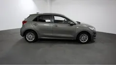 Cinza Usado 2022 Kia Rio | € 15.490 (Bom preço)