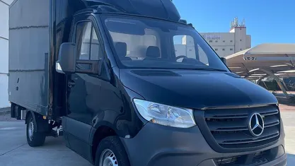 Usado Mercedes Sprinter 143 HP (105 kW) 2022 Van