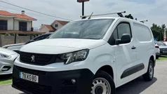 Branco Usado 2019 Peugeot Partner Premium Monovolume | € 10.750 (Preço justo)