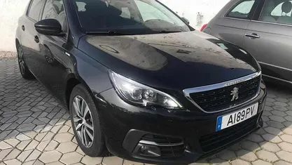 Usado Peugeot 308 131 HP (96 kW) 2021 Citadino