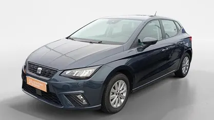 Cinza Usado 2022 Seat Ibiza Style | € 12.956 (Bom preço)