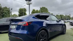 Azul Usado 2024 Tesla Model Y SUV | € 43.500 (Preço justo)