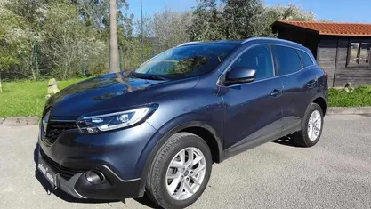 Usado Renault Kadjar 110 HP (80 kW) 2017 Cinzento SUV