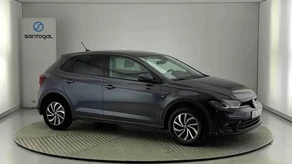 Cinzento Usado 2024 VW Polo | € 20.490 (Preço justo)