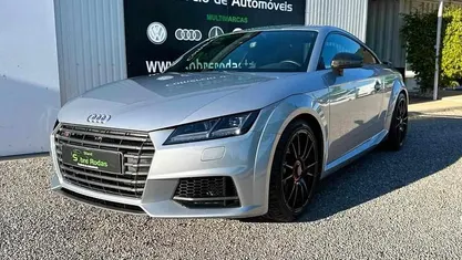 Cinzento Usado 2015 Audi TT | € 34.900 (Preço justo)