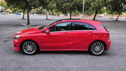 Vermelho Usado 2014 Mercedes A200 Citadino | € 18.900 (Preço justo)