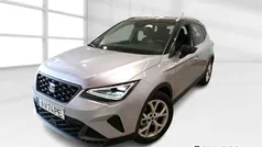 Cinza Usado 2022 Seat Arona FR SUV | € 18.400 (Preço justo)