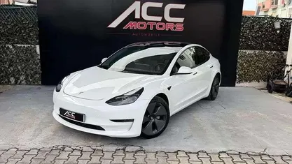 Usado 2021 Tesla Model 3 Sedan | € 28.900 (Preço justo)