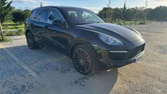 Preto Usado 2010 Porsche Cayenne Turbo SUV | € 45.000