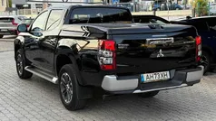Preto Usado 2021 Mitsubishi L200 Invite Pickup | € 29.850 (Bom preço)
