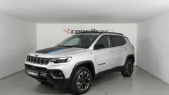 Cinza prata Usado 2022 Jeep Compass Trailhawk SUV | € 27.980 (Preço justo)