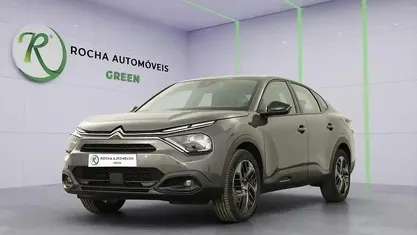 Usado Citroën e-C4 100 kW (136 HP) 2024 Cinza Sedan