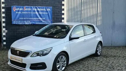 Usado Peugeot 308 102 HP (75 kW) 2019 Branco Citadino