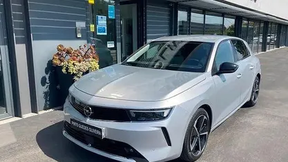 Cinzento Usado 2023 Opel Astra | € 18.990 (Bom preço)