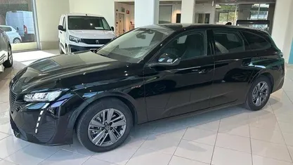 Usado 2025 Peugeot 308 | € 26.450 (Bom preço)
