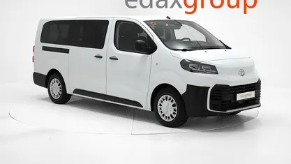 Usado 2025 Toyota Proace Monovolume | € 50.040