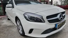 Branco Usado 2015 Mercedes A200 Urban Citadino | € 15.890 (Preço justo)
