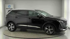 Usado 2024 Peugeot 5008 Allure Monovolume | € 29.990 (Preço justo)