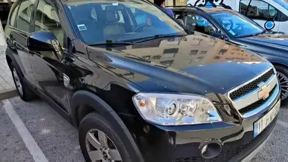 Usado Chevrolet Captiva 126 HP (92 kW) 2008 Preto SUV