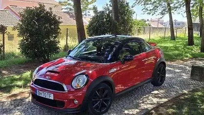 Vermelho Usado 2012 Mini Coupé Coupé | € 10.990
