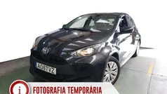 Preto Usado 2022 Toyota Yaris Hybrid Comfort | € 17.390 (Preço justo)