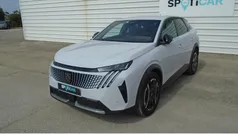 Branco Usado 2025 Peugeot e-3008 Allure SUV | € 42.000 (Bom preço)