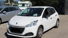 Branco Usado 2018 Peugeot 208 Access Citadino | € 9.800 (Preço justo)