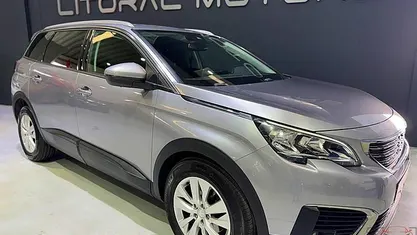 Usado 2017 Peugeot 5008 | € 16.900 (Bom preço)