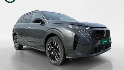 Usado 2025 Peugeot 5008 Allure | € 37.590