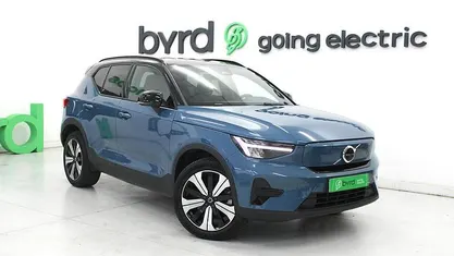 Usado Volvo XC40 Core 169 kW (231 HP) 2022 SUV