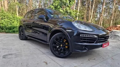 Usado Porsche Cayenne Edition 245 HP (180 kW) 2014 SUV