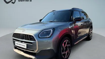 Verde Usado 2024 Mini Countryman SUV | € 43.000 (Preço justo)