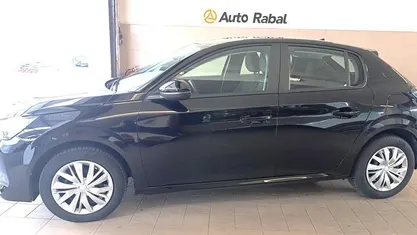 Preto Usado 2021 Peugeot 208 Active Citadino | € 13.900 (Preço justo)