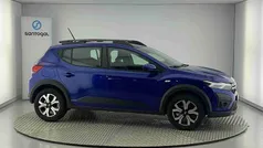 Azul Usado 2024 Dacia Sandero Citadino | € 17.290 (Preço justo)