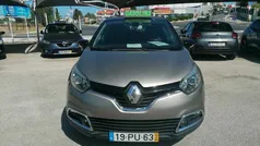 Castanho Usado 2015 Renault Captur SUV | € 11.900 (Preço justo)